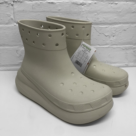 CROCS Shoes - CROCS Classic Crush Biirs IN Bone Sz 9